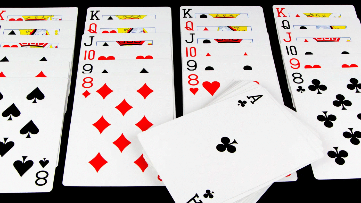 Jogos de Cartas na 77QQ